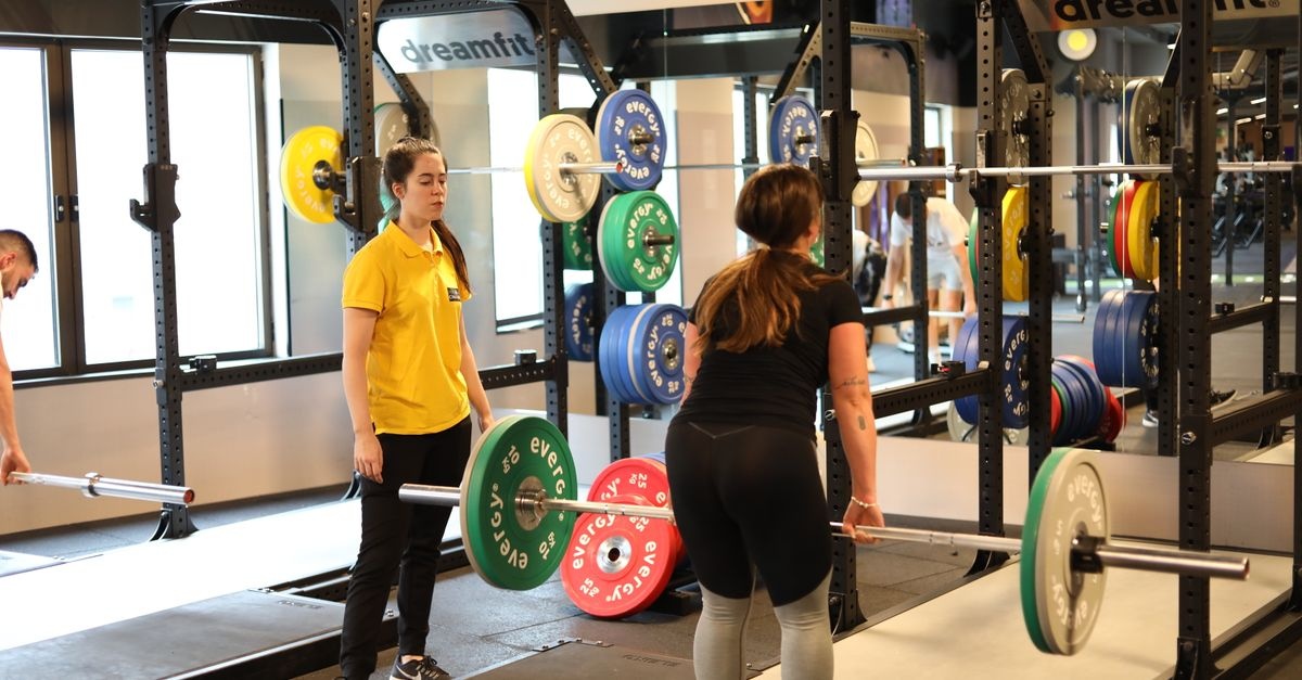 Coaching sur mesure pour femmes : la méthode qui transforme votre entraînement et vos résultats