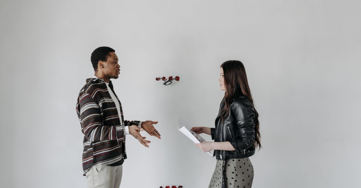 Exclusivité en question : comment ouvrir une discussion saine et constructive ?