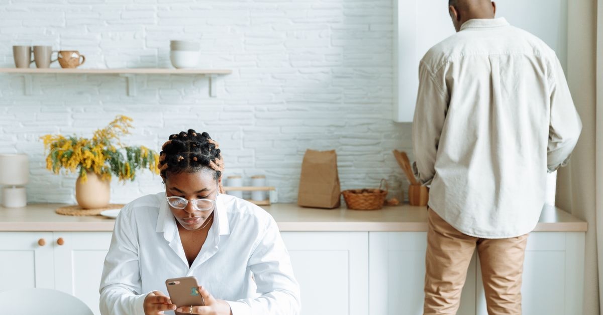 Faut-il bloquer son ex ? Le bon moment et les bonnes raisons pour tourner la page