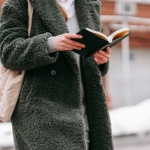 Le guide malin pour trouver le manteau parfait : style, chaleur et budget