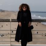 Chic Intemporel : Comment Sublimer Vos Tenues avec un Manteau Noir